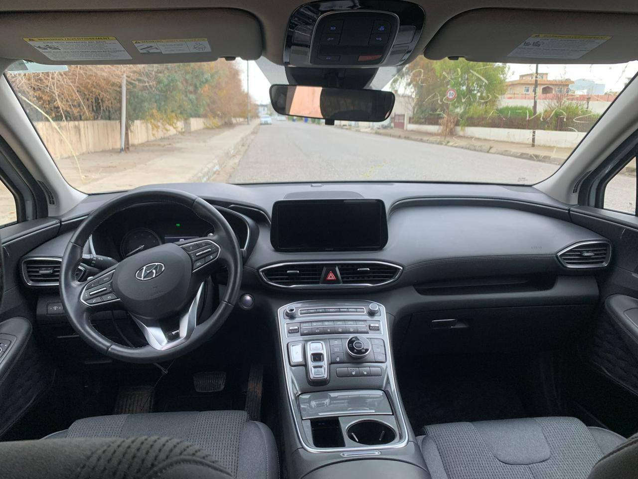 سلام و علیکم
للبیع هوندای سنتافی
مودیل 2023
السیارە بجم کبس 
ثلث قطع صبغ بدون دواخل بدون ارباك
مكان السيارة اربيل
الملاخضة السيارة رقم كاتي باقي 70 يوم
موجود ب اربيل 
سعر 178 بي مجال

***********
