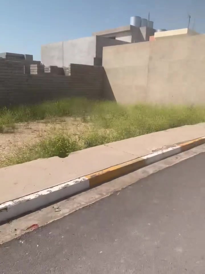 قطعت ارض سند طابو ملك مساحه 200 متر للبيع عنوان حي العسكري القطعه قريبه على المصطوصف وقريبه على المدينه سعر 48 اي استفسار ***********
