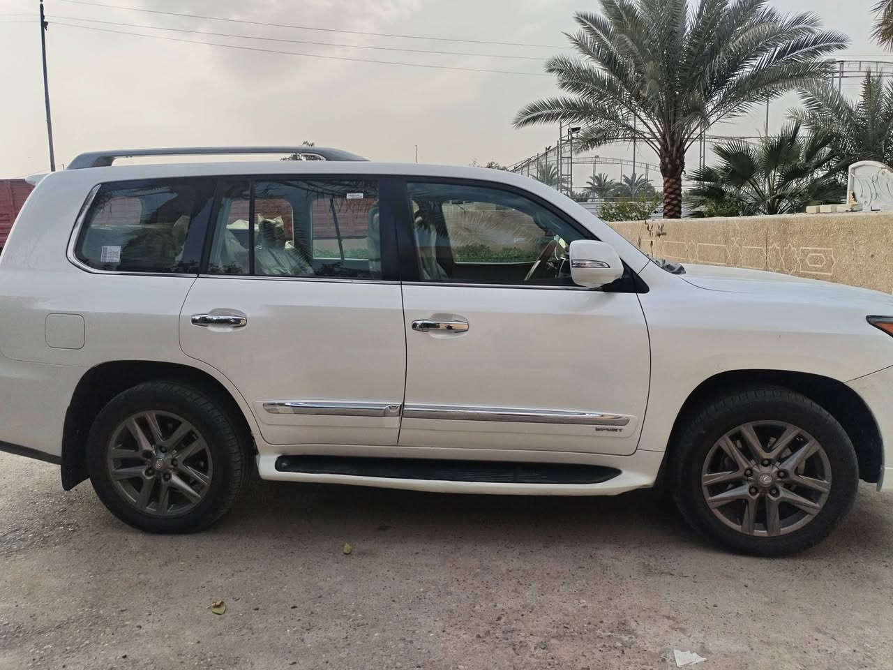 لكزز 2012 فول مواصفات
رقم اربيل موقع بغداد التاجي
السعر 340 بيهه مجال مراوس ب تيوتا فور ويل الرقم *********** *********** ضرر جاملغ وبنيد بدون دواخل
