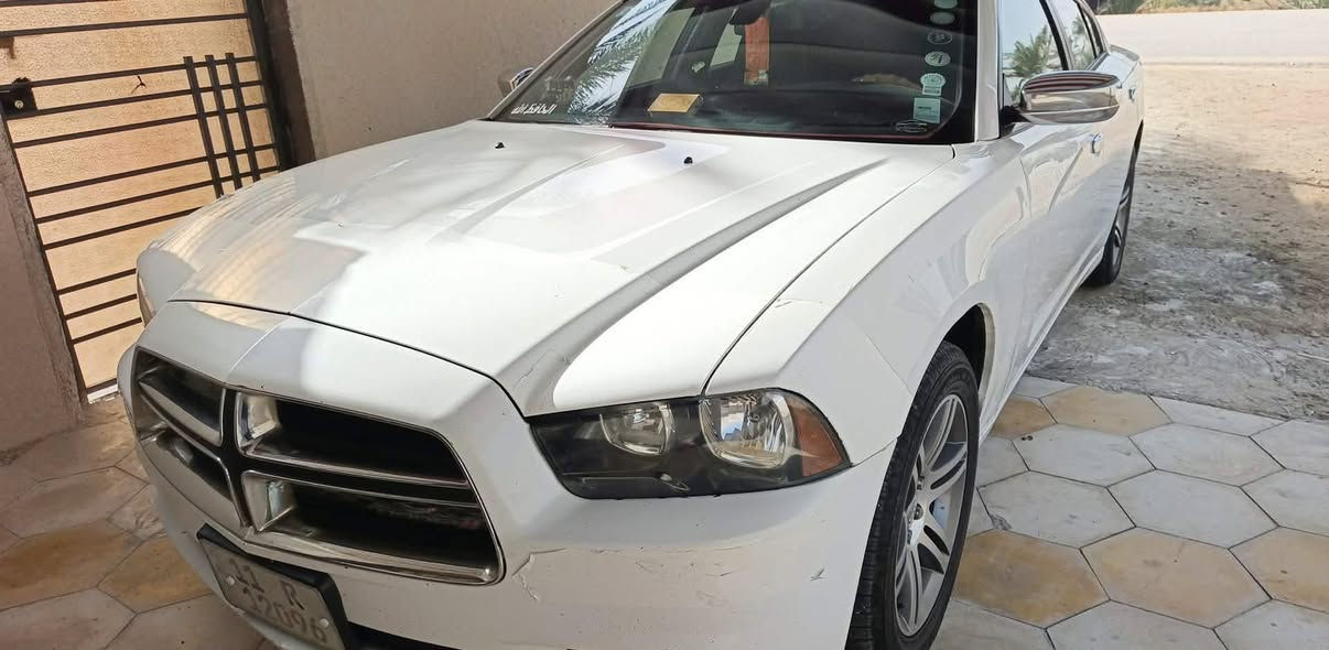 يالله السلام عليكم جارجر ٢٠١١سياره جاهزه كير مكينه عربانه خلفيه حداديه تخم تاير كله طبكه سياره جاهزه هزه سنويه السعر ١٦٠وبيها مجال خير من الله ‭٠٧٨٣ ٤٣٣ ٨٢٧٦‬للستفسار
