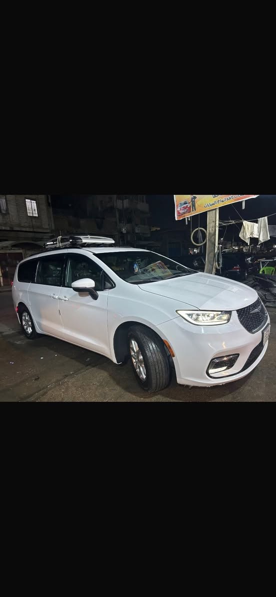 كرايسلر  باسفيكا 23 ضرر دعاميه فقط وصور حادث وفحص سونر مسوي بتركيا مرفق. وبيه رش بنيد بامريكا  بدون تبديل  بدون دواخل شرط بدون صبغ ماشيه 38 ميل سياره جديده وتخم تاير جديد موصفات مكينه 3600 كراسي كهرباء تدفءه كراسي بلع شفط رادار امامي جانبي اشاير مري ابواب وجنطه كهرباء شفط. شاشه كبيره حساسات خلفي كامره دواره كبيره وبيه اهواي مواصفات سياره ترايك وين متريد رقم أربيل باسمي هزه 100 /100 سنويه لغايه 31 فحص بعده مخلصان الشهر الخامس مكان بغداد الكرخ العلاوي *********** سعر 232قفل بدون  عمله. وبل عافيه على الياخذه
