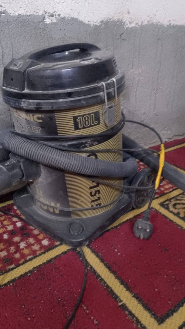 سلام عليكم مكانس كهربائية البيع جدد استعمال قليل اصلي عل فحص ضمان سبوع كامل سعر الوحدة 35وذا شلع بيهن مجال مكاني الكوفه شارع المعمل التواصل واتساب 0782301648


**إذا كنت صاحب هذا الإعلان وتريد حذفه لأي سبب، رجاءا أرسل رسالة إلى الدعم الفني**