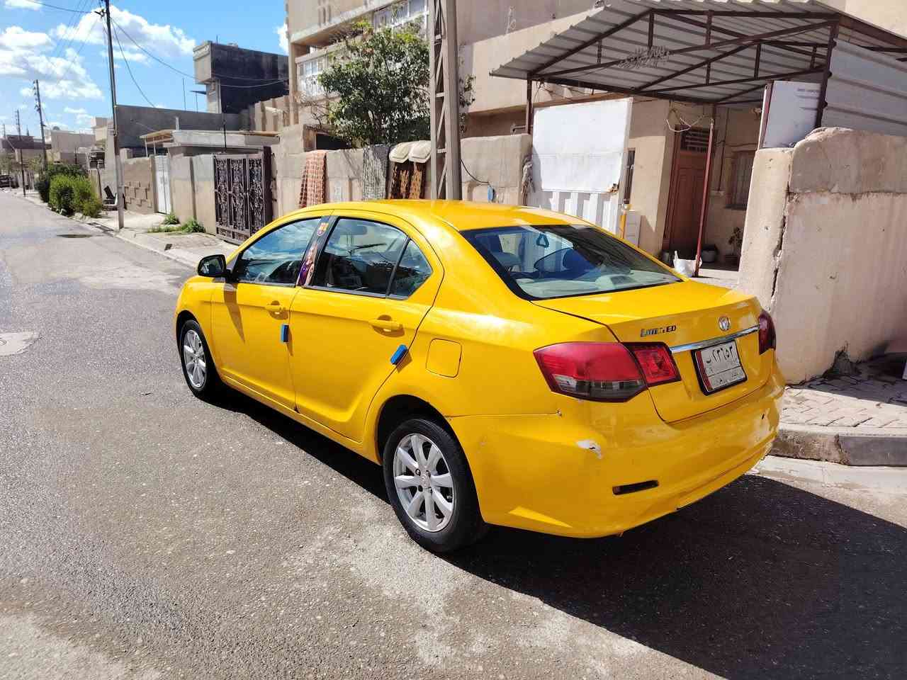 سلام عليكم ورحمة اكريت وال للبيع بطاقه بنزين سنويه مشروع وطني سنويه ساقط 20يوم واكيل اول شرط التحويل محرك كير شرط السعر43 الرقم ***********
