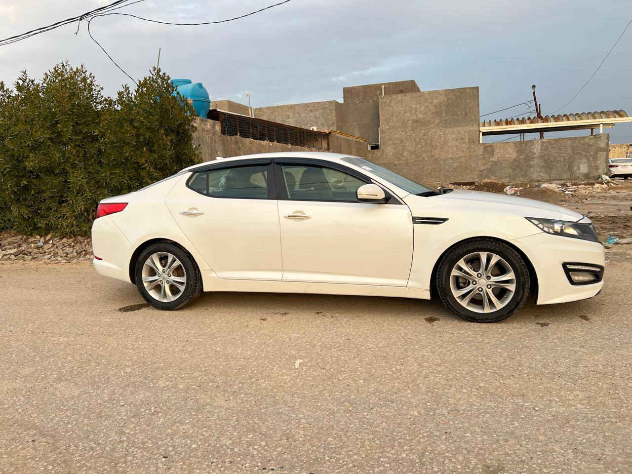 ياالله بيع سريع وينه الي يدور جديد
اوبتما 2012 امريكي بيه 3 قطع صبغ بدون دواخل
مكينه 2400 مكفوله تخم تاير جديد حداديه امامي وخلفي جديد تبريد ثلج. شاشه كبيره تحكم استيرن
السعر. 107. & وبيه مجال لخوتنه الطيبين
العنوان الديوانيه
***********
