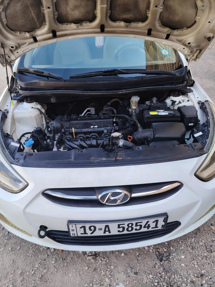 السلام عليكم 
اكسنت موديل 2017  محرك 1600 فتحه من الاعلى سيارة بيت نظيفه جدا مكفوله كفاله عامه من الحادث والصبغ الدواخل نظيفه وجديده
مكانها كربلاء المقدسه /السياره رقمها كربلاء تحويل ثاني يوم
السعر 118$ وبيها مجال قليل 
للتواصل ***********
