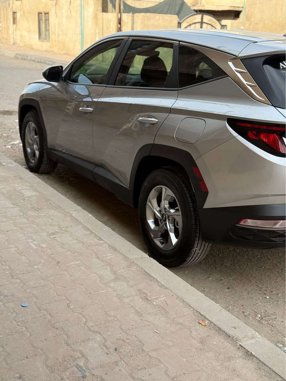 هونداي توسان 24 وارد امريكي حادث فقط جاملغ امامي صبغ بدون تبديل مكينه كير حداديه سياره جديده وجاهزه ماشيه 5 آلاف فقط سياره رقم بصره باسمي تحويل مباشر السياره جاهزه من كلشي السعر 195 وبيها مجال للاستفسار *********** البصرة, العراق
