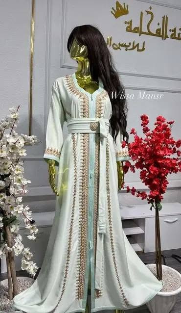 قفطان فتلة كلوش الأكثر طلب الوان جديدة  جملة ودطاي 
سيري 4-6 حبات
ارسال الثلاثاء


**إذا كنت صاحب هذا الإعلان وتريد حذفه لأي سبب، رجاءا أرسل رسالة إلى الدعم الفني**