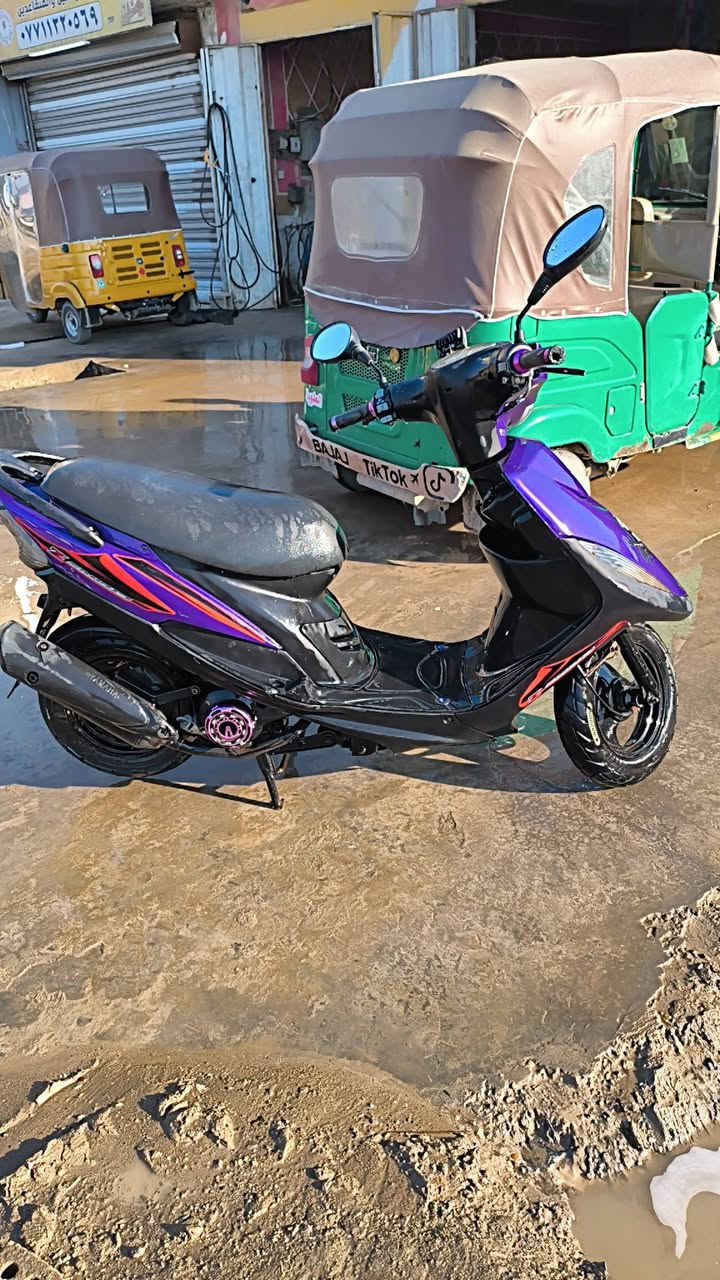 ماكس عدلة للبيع
دراجة كلهة شغالة وكاملة شلعة ومعدل خير من الله سعر 600 وبي مجال قليل للشراي تواصل ع الخاص او ع الرقم واتساب ***********
