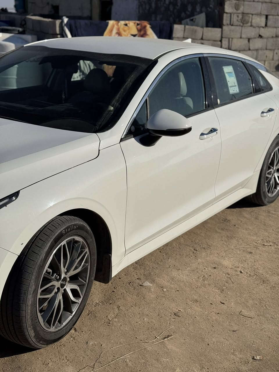 سلام عليكم سياره K5 سياره خليجي رقم ربيل موديل ٢٠٢٣ 
سياره بيه بنيد وجاملقات بدون دواخل ولباقي كفاله سعر ١٧٠ وبيه مجال قليل  والباقي كفاله عامله ما تشتري لا تتصل ***********
