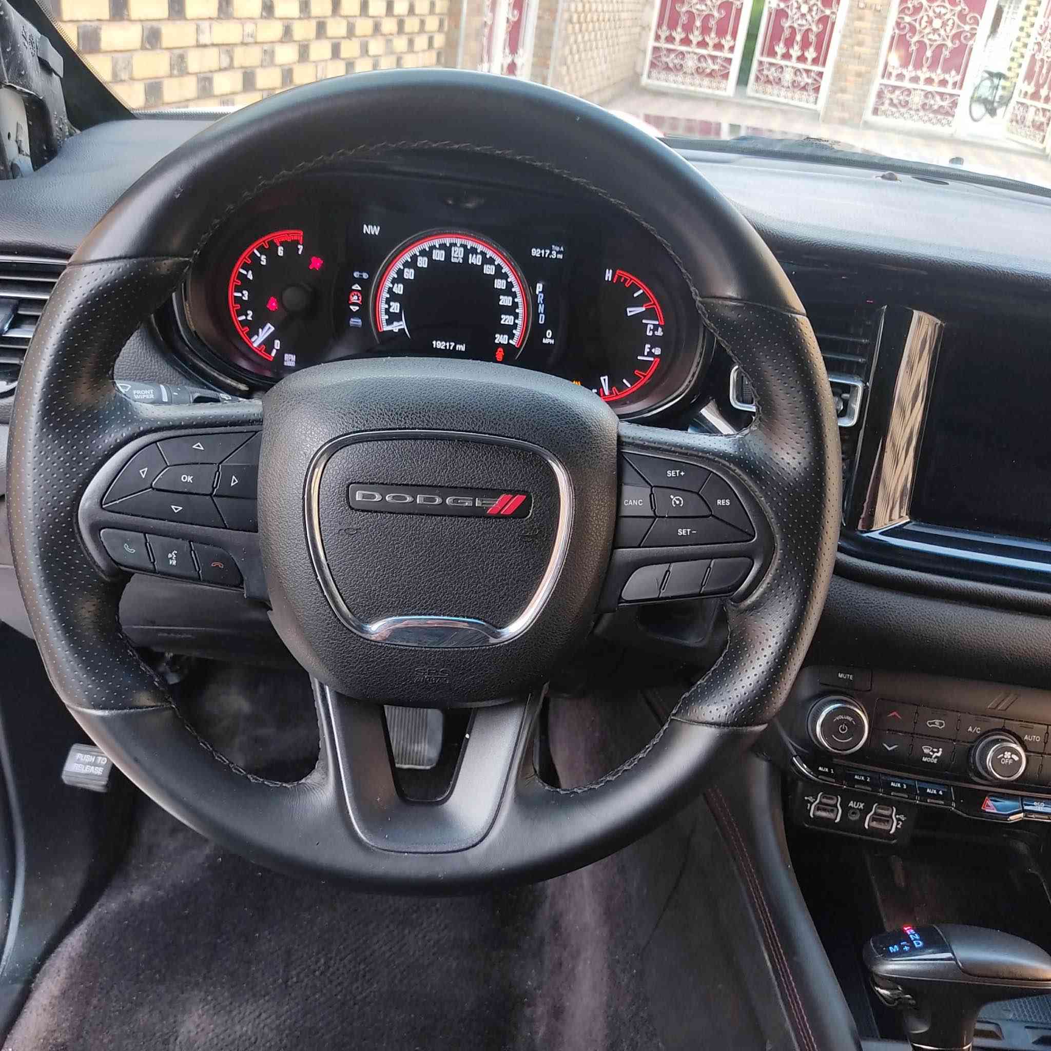 فقط بيع مااا اراوس دورنكو مديل 2023    بيها 3 قطع ونص صبغ صفحه بجم مكفول من الحادث  مانقصها كلشي حلوه ونضيفه اصل بوليسيه مبدل غرفه كامله سياره نضيفه. وجديده مكينه  كير حداديه 5700 هيمي رقمها اربيل

سعر 244 وماكو هيج سعر  للجادين فقط بيع

مكانها نجف *********** النجف, العراق
