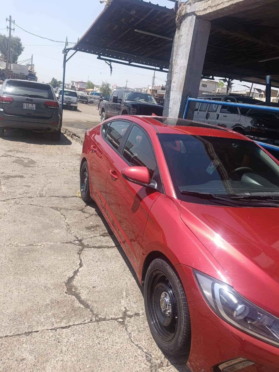 السلام عليكم
النترا 18امريكي 
مكينه وكير 2000دوش كفاله 
حادثه جاملغ وبنيد 
وبيها صبغ مكانات اثر جراد 
قماره تكم حوض شواصي كفاله 
فول مواصفات فتحه بصمه 
رقم بغداد تحويل مباشر 
السعر 100وبيها مجال
رقمي ***********
مكاني بغداد الشماعيه
