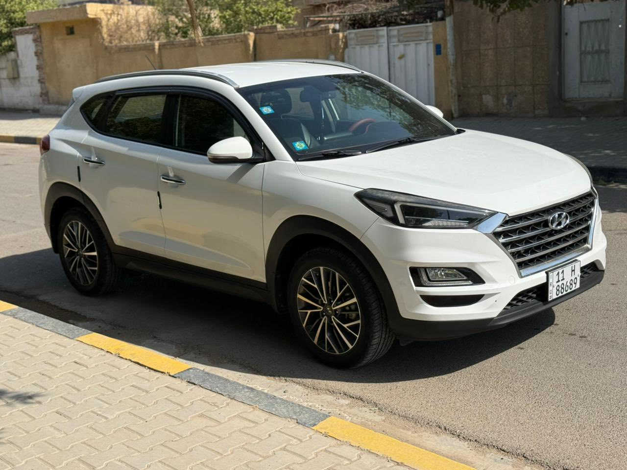 للبيع
توسان موديل ٢٠١٩ خليجي رقم بغداد محرك ٢٠٠٠ دوش مواصفات نص فول لايت ٥ عدسات شاشه كامره تحكمات مري شفط بيها بنيد صبغ بدون معجون والباقي مكفول ماشيه ١٠٠ الف سياره جديده صدر تبريد تخم تاير كله جديد سياره مال جناي مناقصها برغي #السعر ١٧٨ وبيها مجال مكاني المحموديه للاستفسار ***********
