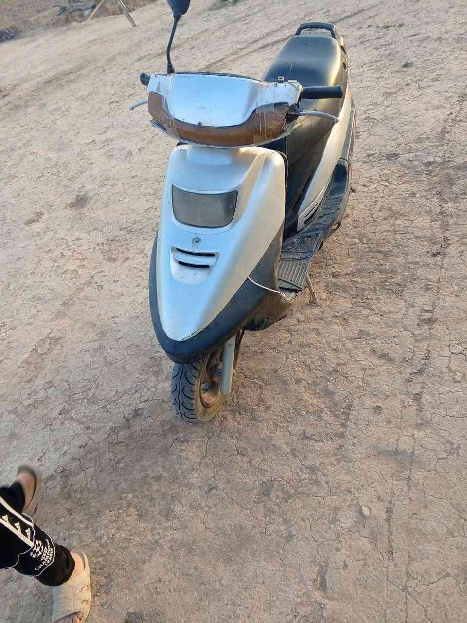 سلام عليكم دراجه البيع مكينه جديد اي نقص مابيه بيع مستجل المكان ابو غريب الزيدان السعر ٢٥٠
وبيه مجال


**إذا كنت صاحب هذا الإعلان وتريد حذفه لأي سبب، رجاءا أرسل رسالة إلى الدعم الفني**