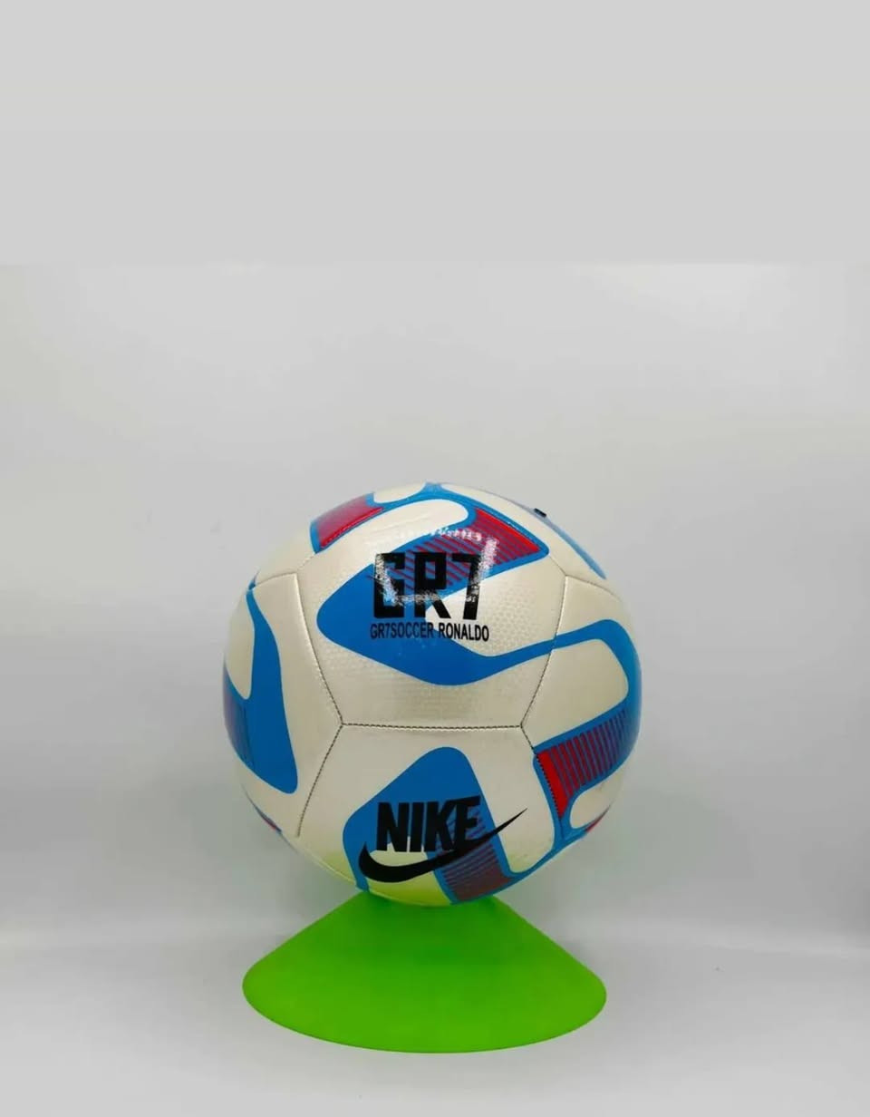 متوفر كرات باكستانيه الصنع خياط و تجي وتر بروف كلش راقيه سعر القطعه ب ١٢ الف و توصيل لكل محافظات العراق ب 5 الاف للحجز والاستفسار التواصل مع الرقم *********** واتساب أو مراسلة الصفحة
