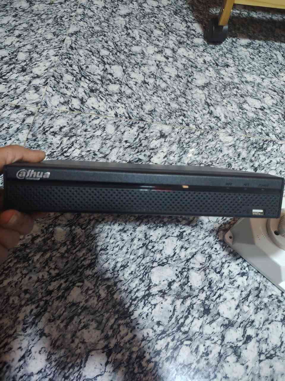 للبيع dvr من شركة دهوا اصلي ٤ جنل العنوان بغداد الدورة جمعية خير الله *********** للتواصل
