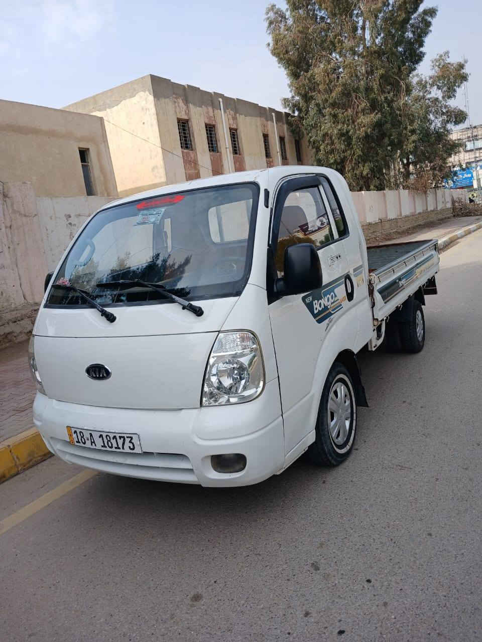 السلام عليكم كيا 2010  كفاله عامه  مكينه حداديه كير كله جديد للستفسار ***********
