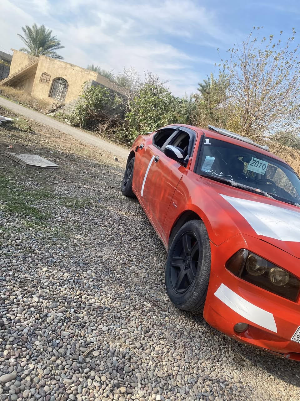 السلام عليكم جارجر 2010ادوات
متومه سياره جاهزه كامله من كلشي سعرها 44
***********مكاني تكريت
