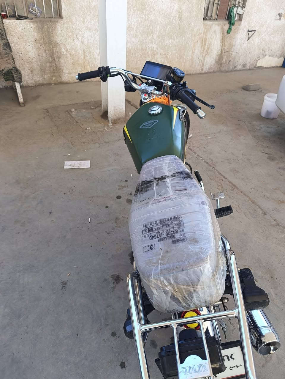 سلام عليكم دراجه سيفان سلف دراجه جديده 2024 ابيع بلا أوراق مكفوله كفاله عامه اكاتبك وين ماتريد دراجه اوراقه ضاعن وعندي اسنساخ الي يريده يراسلني خاص او يخابرني هاذه رقمي *********** السعر 850 وبيه مجال الطيبين وخادم مكاني نجف
