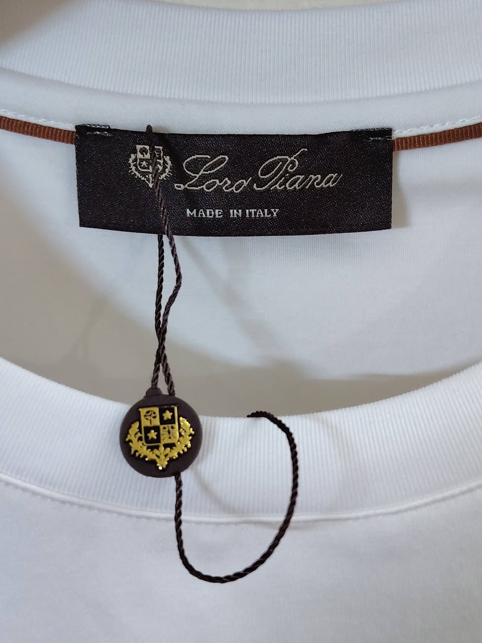 لورفيانا ايطالي مامستخدم قطن فول ليكره
قياس L
تابع الصفحه فقط.ماركات


**إذا كنت صاحب هذا الإعلان وتريد حذفه لأي سبب، رجاءا أرسل رسالة إلى الدعم الفني**