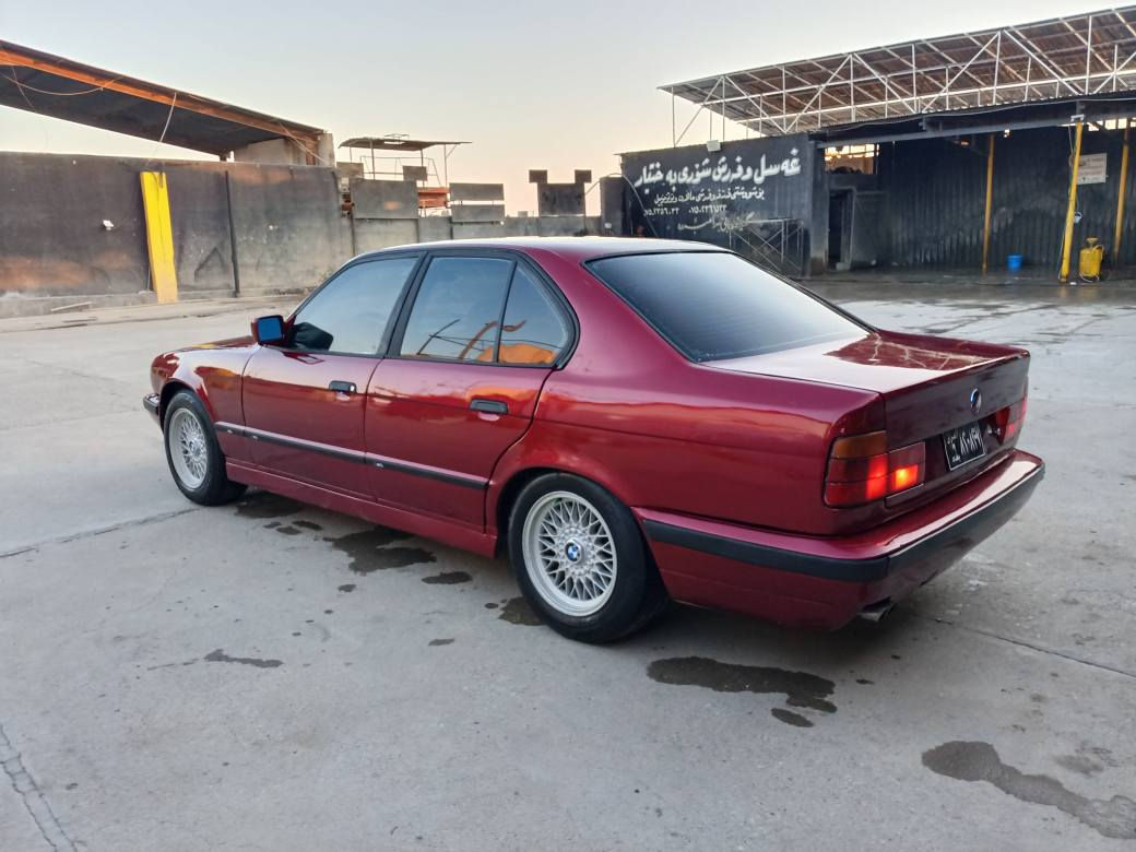 بیئم***********

 ئاڕم پلاستیک بەشەرتی ئەوەلیات و مرور گێڕتۆماتیک 525بیلاد کەپس گێڕو مەکینە بەشەرتی فەحس و فیتەر هەڵمی دەمیشی نیە موس و براوە بەشەرت وەرگەڕان بەشەرت شان و سەقف و دینگە و توکمە کەپس مۆدیل 92تەبرید جام کارەبا abs چوارتایەو ویلی لۆک عام فڕن بۆجوانی کارەبای گشت گیانی ئیش دەکات توندوتۆڵ چربەی نیە پشت و پێشی تازە داگیراوە ماڵی دۆستە موشتەری تێڵ بکە ***********بەس فرۆشتنە گۆڕینەوەم نیە كويسينجاك, أربيل
