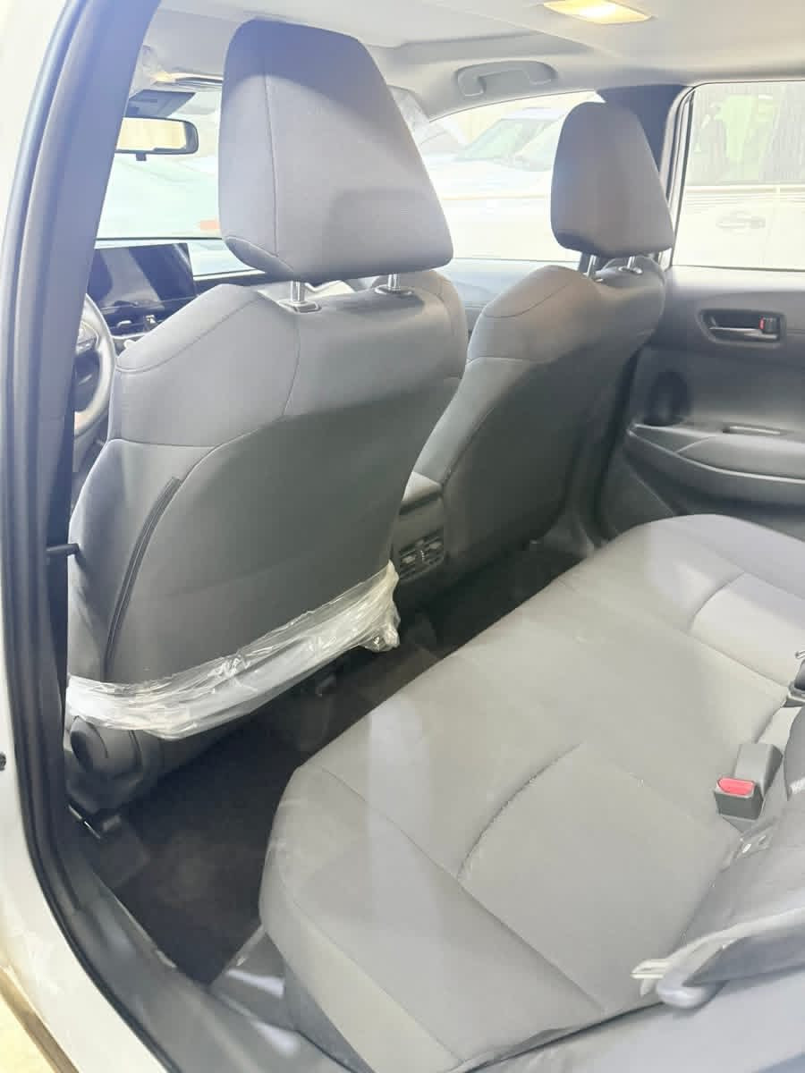 سلام عليكم من رخصه الادمن المحترم عروض العيد كورلا كروز موديل 2025 زيرو مرقم بغداد السعر 28500 عراقي مكان السياره بغداد وقف السني  معارض كراعات  اتصل على ***********
