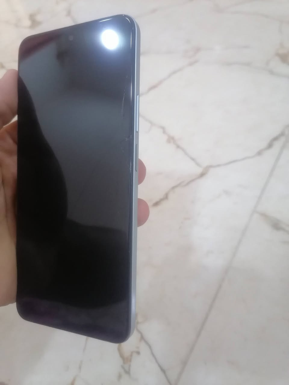 موبايل HONOR X7b للبيع 📱
الذاكرة: 256 جيجا
الرام: 6 جيجا (+6 جيجا رام تربو)
البطارية: 6000 مللي أمبير (قوية جداً)
النظافة: [ نظيف جداً ،بي فطر بسيط بالطرف بالجام الخارجي]
التصليح: [ما مفتوح ولا مصلح نهائياً]
السعر: [] [ 110الف ]
بيه مجال بسيط للشراي.

​للتواصل والاستفسار يرجى مراسلة الخاص


**إذا كنت صاحب هذا الإعلان وتريد حذفه لأي سبب، رجاءا أرسل رسالة إلى الدعم الفني**