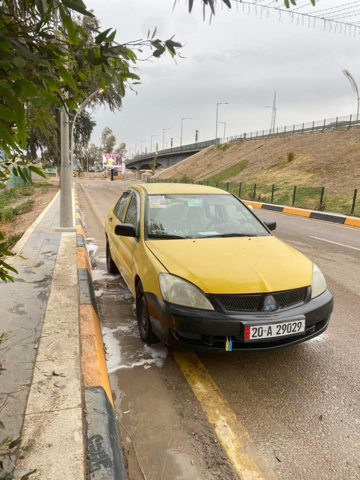 السلام عليكم .. لانسر 2010 تكسي شركه عامه  (مكينه الفين 2000 ) كير عادي رقم انكليزي ديالى مصفر هيئه وغرامات وخط وبحث وهزه كامله وبأسمي وتحويل ثاني يوم او شوكت ميعجبك السياره عليه ادامه من نوزلات وبلكات وفيتبم وقاعدة الفيتبم ومجاول وكهربائيات يعني السياره كل نقص مابيه ارضيه جلد كشنات عل بلاد نضيفات جداً السياره بيه ايضاً تاب (شاشه لمس + عرض ) تبريد خير من الله وايضاً البنكات التبريد ولمكينه مبدلات جدد اصلي السياره ضرره بنيد مبدل بدون دواخل نهائياً ولجامرلغ الايسر جهة السايق بي رصعات بسيطه كلش ومعروف عن الانسر هلال يخيس معمر سابقاً وحالياً يحتاج تعمير 
رجاءاً رجاءاً السعر الميعجبه يعبر المنشور او يترك كلمه طيبه . 
السعر 68 وبي مجال لشراي ولطيبين 
مكاني ديالى الخالص 
الرقم ***********
ومتواجد ايضاً عل نت ويـن ميعجبك اتصل وراسل وبخدمتكم
