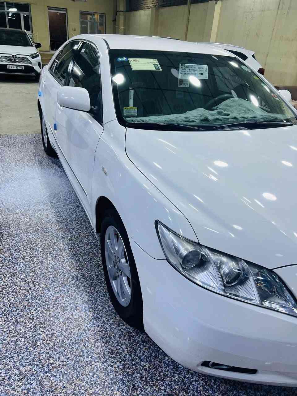 السلام عليكم كامري ٢٠٠٧ علئ وضع الشركة لون أبيض السيارة بلاديه كفاله عامة رقم بغداد ب اسمي السيارة جاهزة وبالعافيه علئ الي ياخذها الاستفسار
***********
***********
