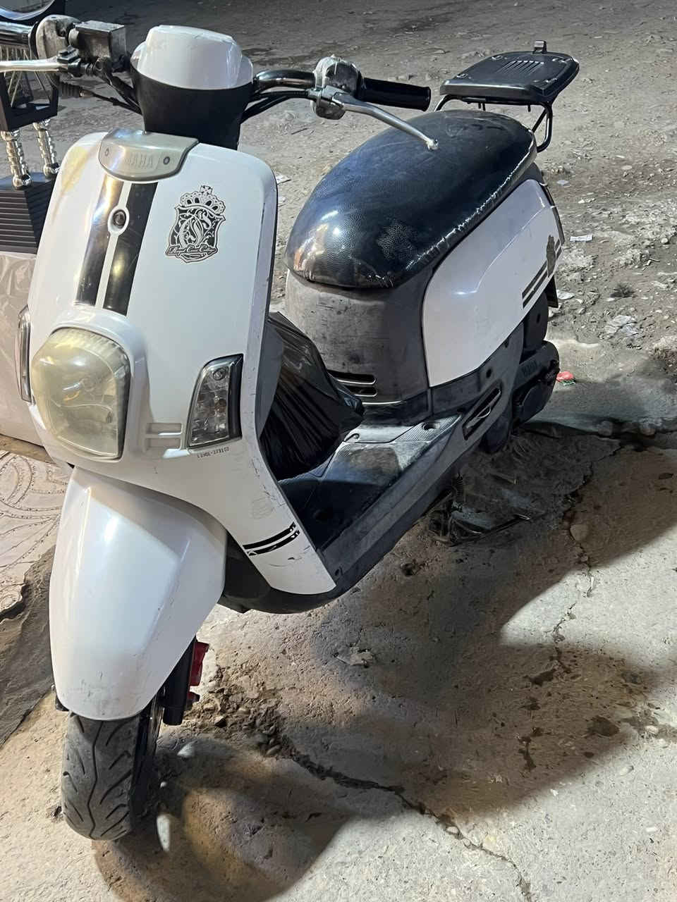 سلام عليكم للبيع دراجه بوليس مكفولة مختمة مامفتوحه مصالها هواي من جبتها مال رمبة كلش نضيفة بلواقع احلة من الصوار مكاني بغداد الحسينية السعر650
لاتصال ***********
