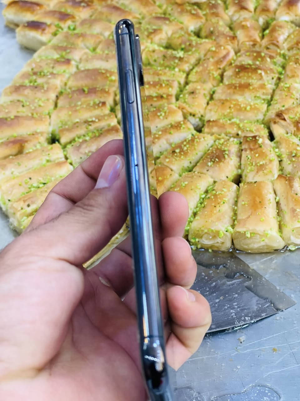 السلام عليكم
اكس س ماكس للبيع او مراوس باحدث وانطي فرق
ذ 256
بطاريه 77 كل بلادي شركه
خاص 
***********
