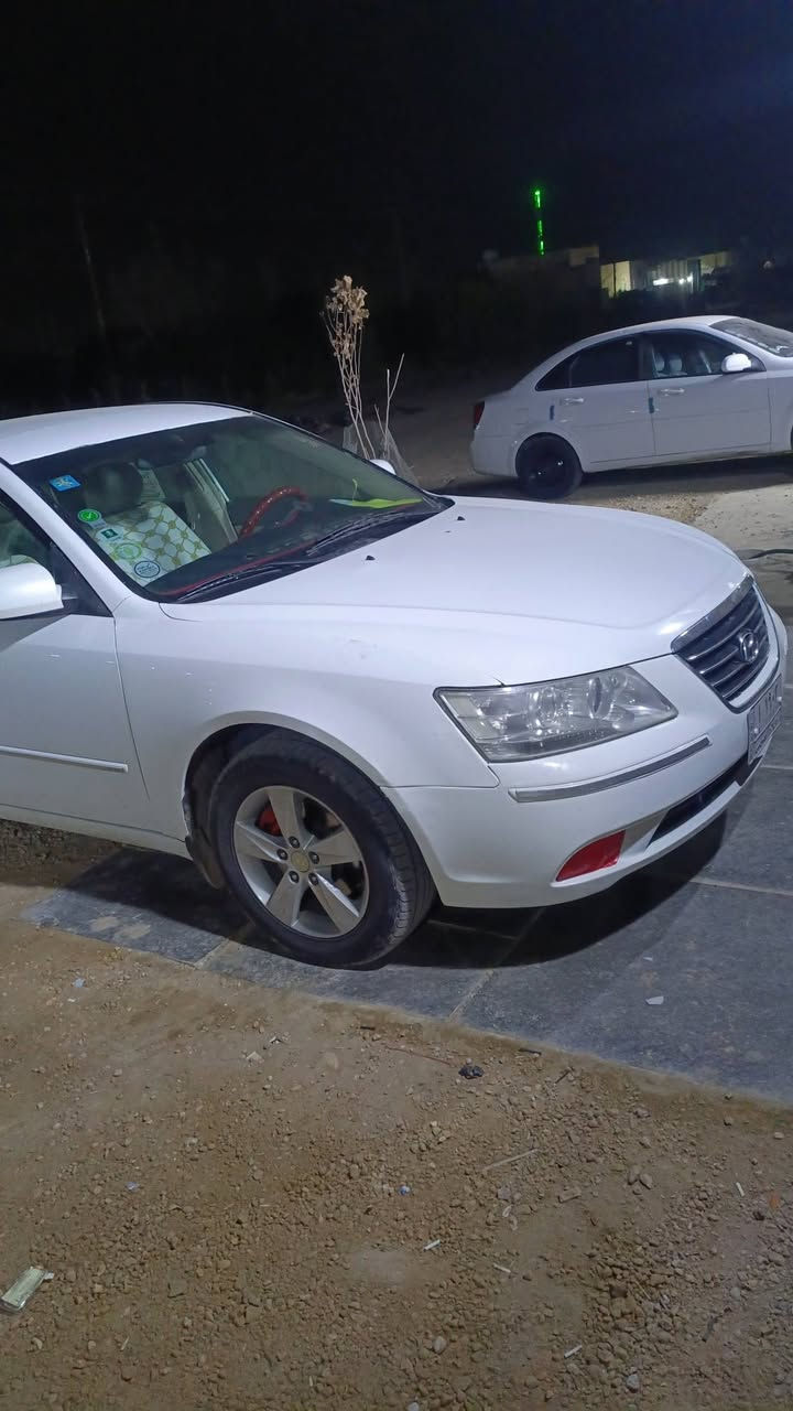 سوناتا للبيع ٢٠٠٦ محرك سته سلندر ٣٣٠٠
رقم كربلاء مشروع وطني لل27

سياره حلوه ومرتبه تبريدها نقص غاز اخر الصيف وعفته مابي شي
صبغ بنيد فقط والباقي ملاحظات جدا بسيطه 
السعر ٨٣ وبيها مجال ان شاء الله عنواني ديوانيه غماس

*********** ***********
