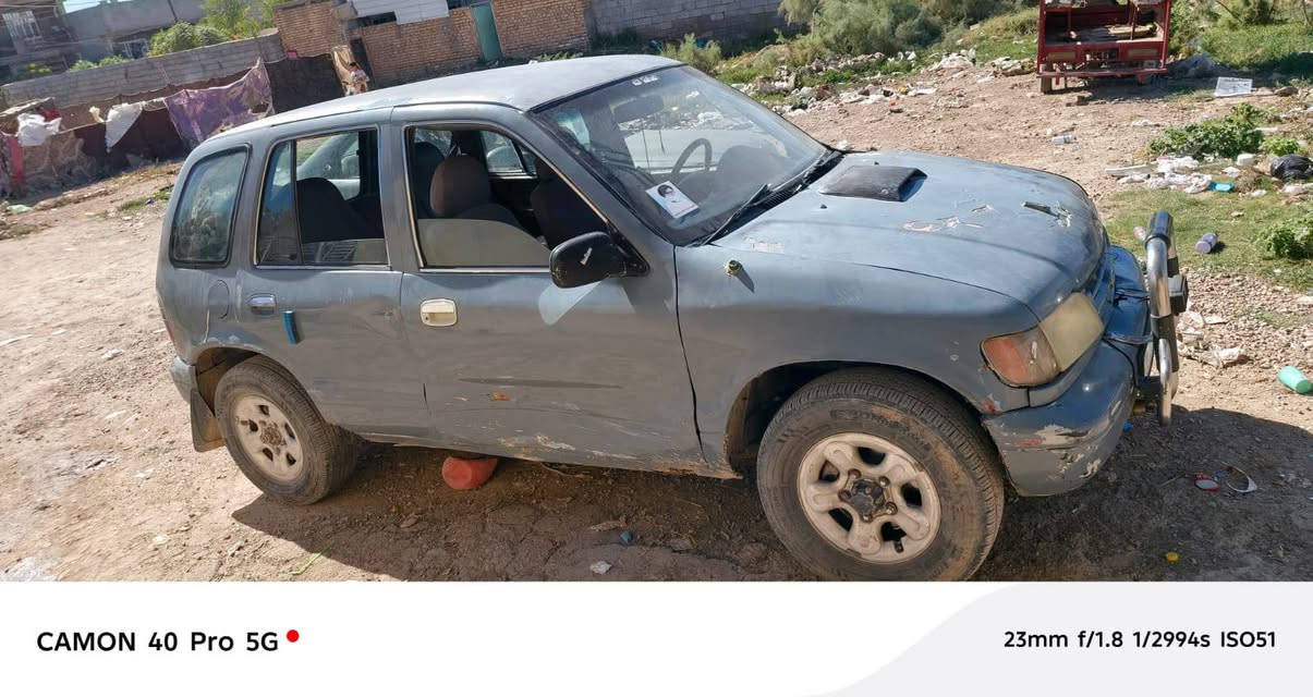 كيه سبورتج رقم نكليزي سنويه بسمي 2030بيع مستعجل محرك وكير ونجي سعر 30ورقه  موديل 94
رقم ديالى مكان السياره ابي صيدا
***********
