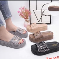 شحاطات نسائية • قمة النزاكه • مقاسات ٣٧-٤١