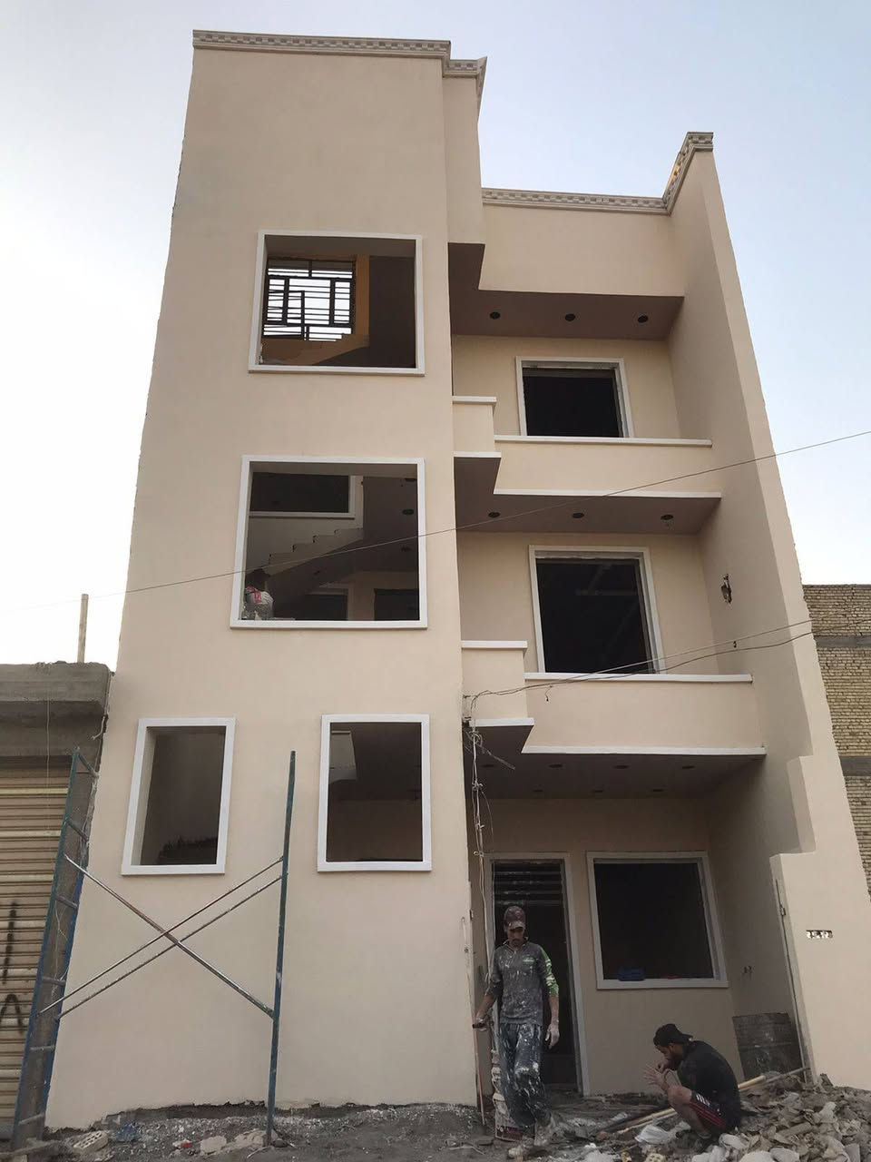 كادر دريد الانباري لجص ولبورك ولبخ وسراميك واجهات شغل درجه اولى استلام مهندس سرعه ونضافه بنفس الوقت لتزام بلعمل 10خلفات متواجد ع خاص أو واتس ***********
