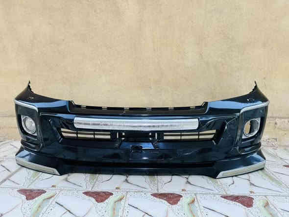 سلام عليكم من رخصت الادمن 
للبيع اداوت لاندكروز 
لايتات إماميه 
شباك عددٍ اثنين 
باب خلفي جهت اليمنه 
شاشات خلفي عدد اثنين 
دعاميه إماميه لون اسود كامله 
هول خلفي عدد آثنين 
لحيه خلفيه مال موديل ١٧ 
بصمه لاندكروز + جك اصلي 
يوجد أيضا شباك مال سيارة سورنتو موديل ١٩ 
الاستفسار على الرقم *********** يوجد واتساب 
مكان بابل حله
