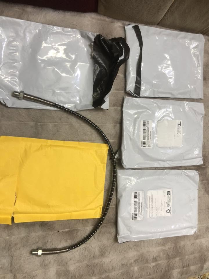 4 قطع صونده مال بم مال كمبريسر السعر 25 الف للكل


**إذا كنت صاحب هذا الإعلان وتريد حذفه لأي سبب، رجاءا أرسل رسالة إلى الدعم الفني**
