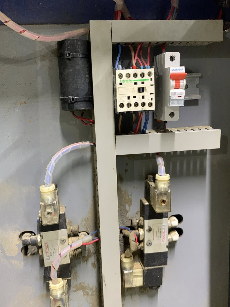 للبيع كتر سليم نضام تبريد حجم 450كلش نضيف التيغ مالته جديد اليوم شديته شرط الشغل والفحص للأستفسار اتصل او تفضل خاص 
***********

***********
