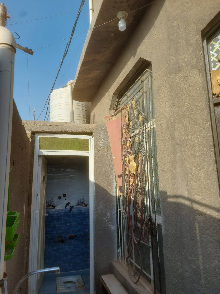 ألبيت اللبيع زراعي مساحته ١١٠ يتكون من ثلاث غرف جوه غرفتين فوك وحمامات العلوان كاع عبد ال جايد *********** السماوا, المثنى
