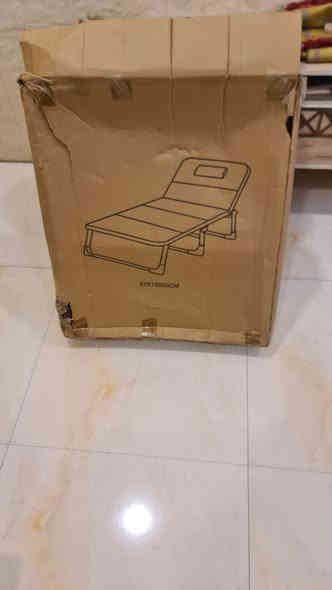 جرباية بهذا الشكل كما موضح في الصور والفديو.. وبنفس الوقت يصير كرسي استرخاء القطعة 25 الف. توصيل موجود 5 الف. خاص او على الرقم ***********
