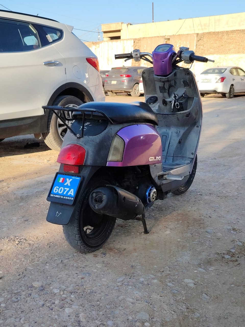 السلام عليكم للبيع بوليس ياباني شلعه ومعدل بوشه 49 بلاد سعر 500 وبيهة مجال مكان ديالى شهربان رقم ***********
