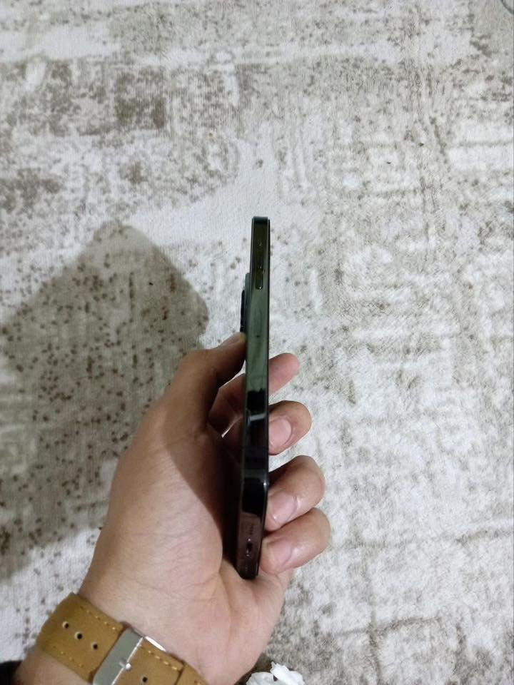 📱 للبيع : iPhone 14 Pro Max 🔥
🔹 اللون: (اسود)
🔹 الذاكرة: 256 GB
🔹 شريحتين
🔹 مبدل شاشه وبطاريه درجه اوله
🔹 نضافه 100% بدون مشاكل

💰 السعر: (675)وبي مجال بسيط 
📍 الموقع: كربلاء 
📞 للتواصل: ***********
