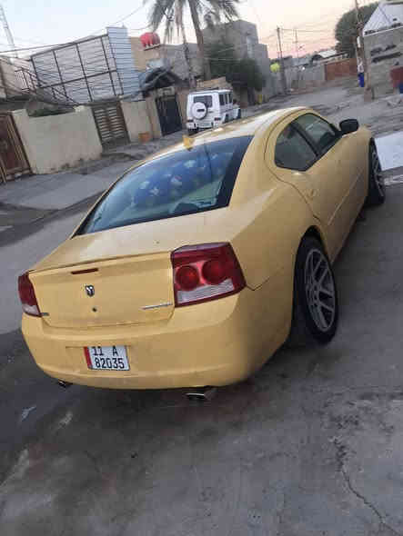 جارجر للبيع كامله ومصفره رقم نكليزي بغداد ١٠ اصل مكينه ٣٥٠٠ درهم ماتصرف عليه سعر ١٠٠$ رقم ***********
