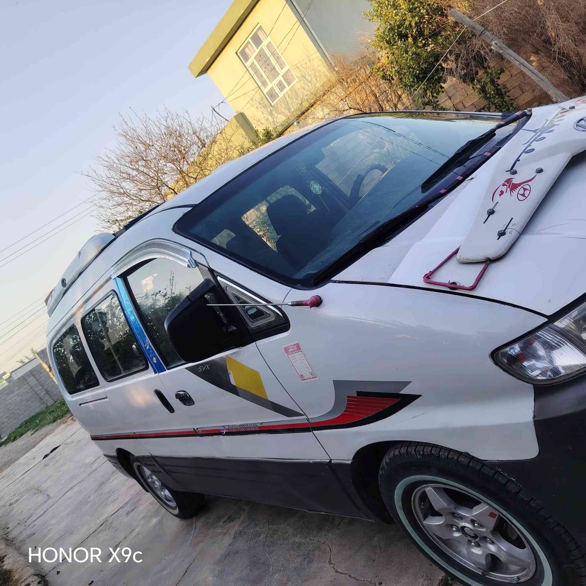 السلام عليكم ستاركس موديل 2002 محرك سوبر تخم تاير جديد صدر جديد باتري كهربائيات كاملة سنوية جديدة لل رقم جديد دولي سياره بدون صرف وبخار السياره بدون ضربة سياره حلوه بشكل بيهه   السعر 68  وبيهه مجال نواقص قليلة  لاستفسار الاتصال على الرقم ***********
