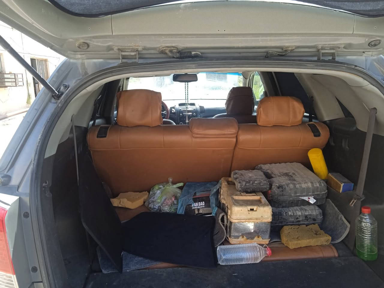 سورنتو 2012 مكينه جي دي اي سبعه راكب بيه قطع صبغ حزام بنيد مبدل السعر 115 العنوان بابل لاستفسار الرقم ***********
