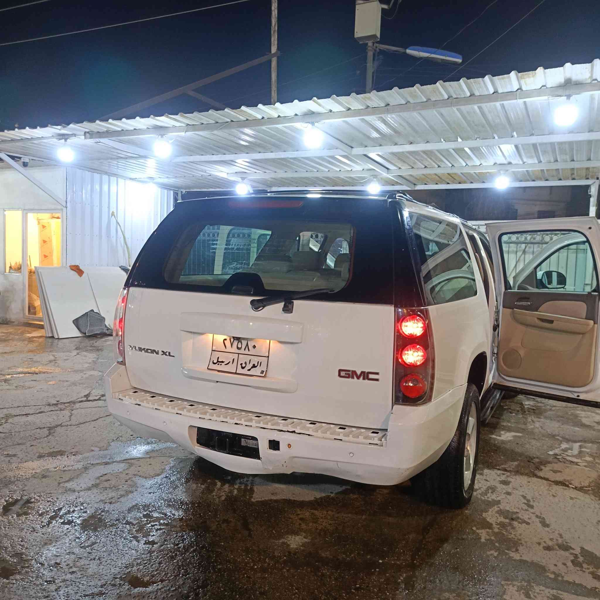 جمسي 2012  ادوات ادوات مكفولة من السرقة والعشائر ومكفولة من الكص
المواصفات. فتحة سقف بانوراما 
كشنات كهرباء 
دشبول صاج امريكي
شاشة 
ويل تاير جديد 
بغداد شعله الصدرين 
السعر 60 ورقة وبيهة مجال 
للتواصل ***********
