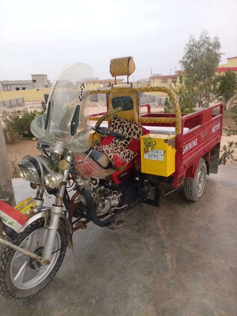 السلام عليكم ستوته للبيع موديل 15فحل وسط اوراق كامله السعرمليون و100وبيه مجال محرك ركبه شاصي  كهرباءيات شرط للاستفسار الاتصال ***********
