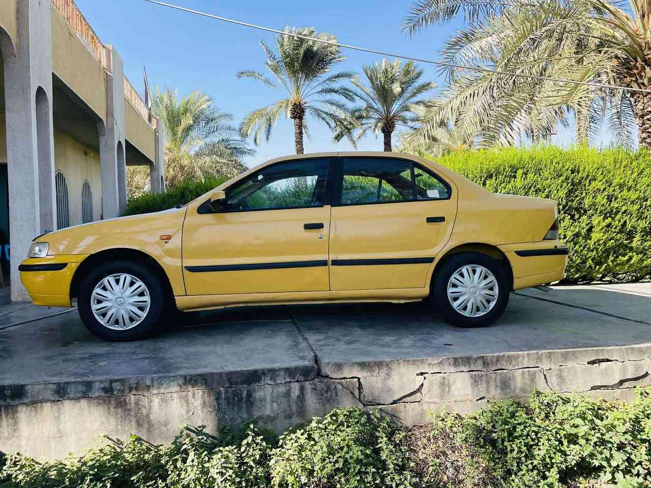 السلام عليكم
سمند موديل 11البيع
مكينه خير من الله كير فرنسي خفيف
كلج جديد بريك جديد تبريد ثلج تخم تايرات 
باتري دينمو سلف بجيس 
حداديه خير من الله خياسات مابيها 
السياره مكفوله بس الجاملغ مال سايق بي بارد وبيها طخات بصيطه 
السعر  ٣٦ وبيها مجال المو شراي لا يتعبني 
عنواني بغداد  بسمايه  ***********
