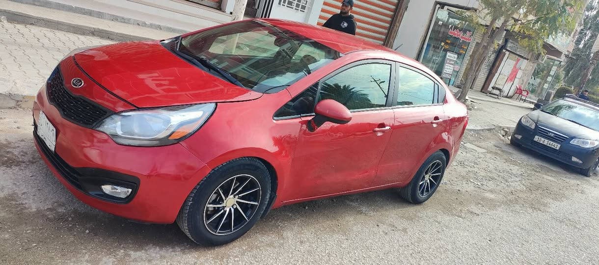 السلام عليكم
كيا ريو موديل 14 رقم بابل باسمي حادث السياره جاملغين وبنيد بدون اي دواخل كير مكينه حداديه مكفولات تدفئه تبريد ثلج  السياره مال بيت نظيفه كلش مكان السياره بابل السعر 80  بيها مجال حك الجيه. 
مكلف بالنشر اتصال/***********
***********
