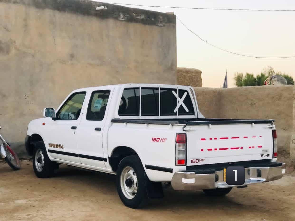 سلام عليكم سياره نيسان للبيع موديل 2015 مكفوله كفاله شاصي مكفول محرك مكفول حداديه جديده تخم تاير جديد السياره بسمي مداور ثاني يوم شرط مكان السياره الديوانيه قضاء الشنافيه السعر اتصل عله الرقم ***********
