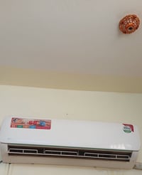 سبلت للبيع مامستخدم شي قليل ليحب يتصل على الرقم ٠٧٧١٢٣٥٦٩٠٦